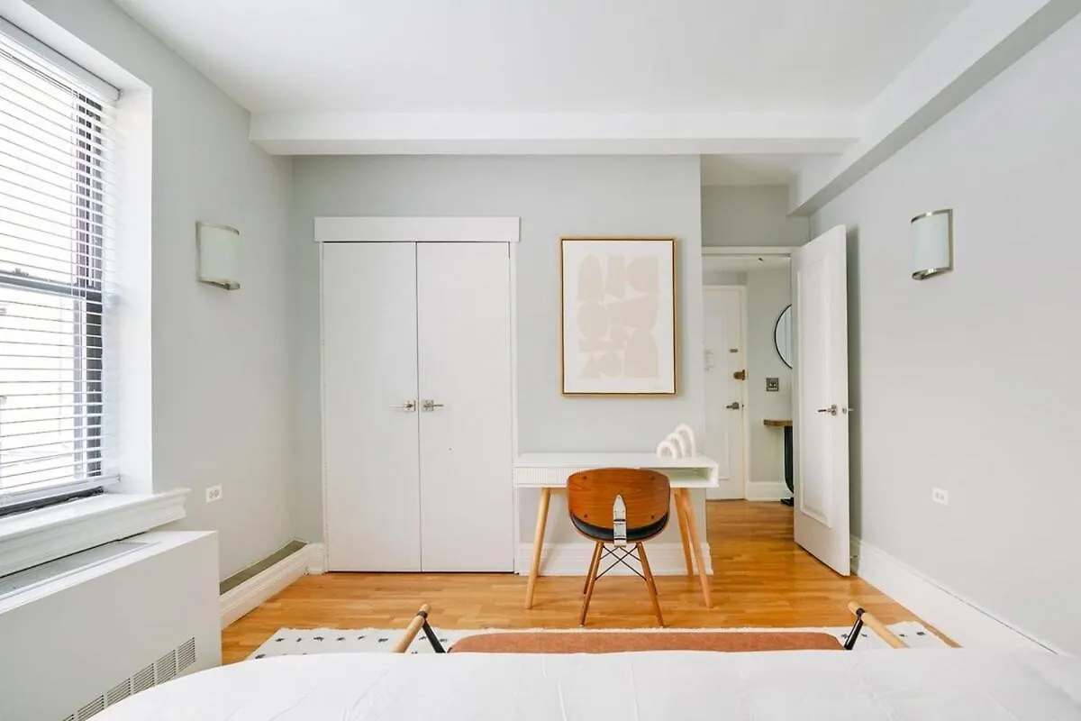 73-208 New 2Br2Bath Uws Doorman Gym Apartment New York United States
